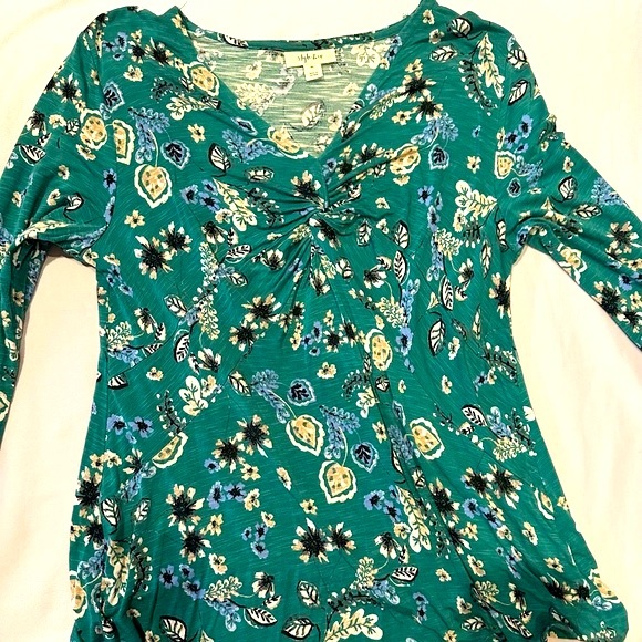 3 Tops/.Teal/Turq/Blue Autumn LightJacket/Tee/FloralPullover (Photos Measure) - Picture 7 of 12